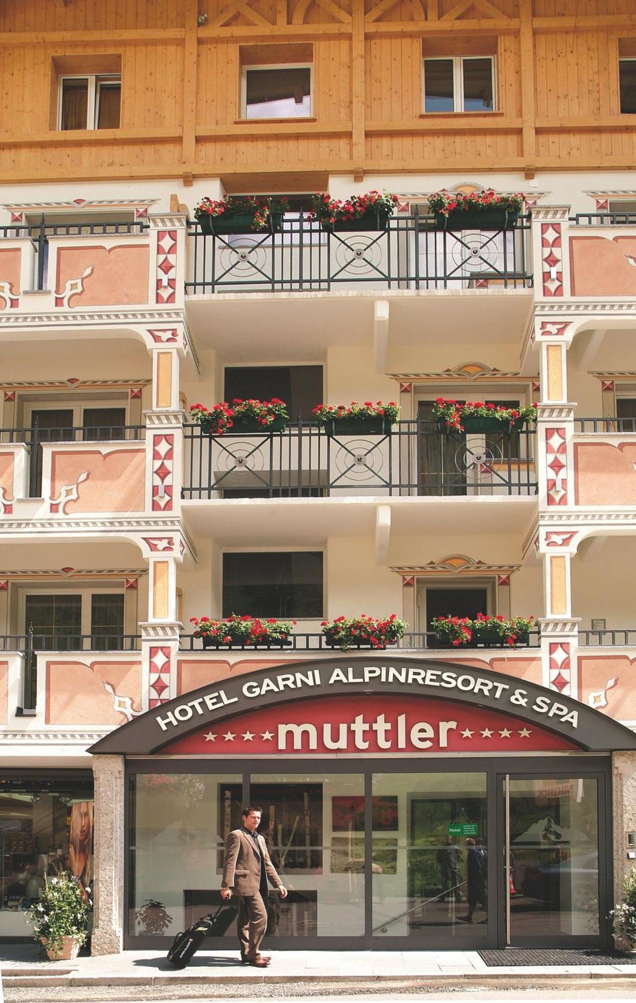 Hotel Garni Muttler Alpinresort & Samnaun